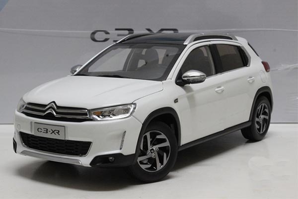 2015 Citroen C3-XR 1:18 Scale Diecast SUV Model White