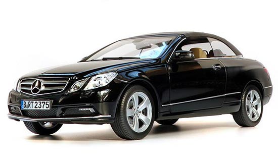 2010 Mercedes Benz E-Class Cabriolet 1:18 Diecast Model Black