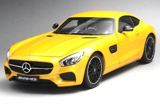 Mercedes AMG GT 1:18 Scale Diecast Car Model Yellow