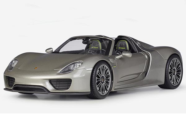 Porsche 918 Spyder 1:18 Scale Diecast Car Model Silver