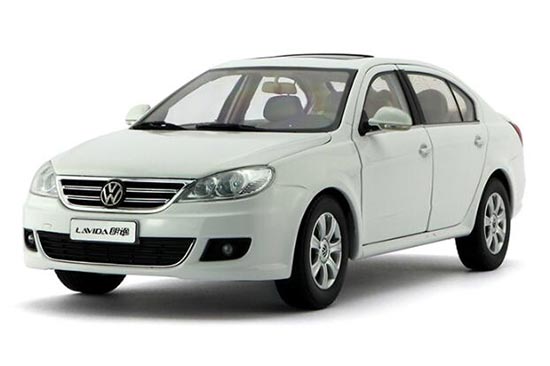 2008 Volkswagen Lavida 1:18 Scale Diecast Car Model