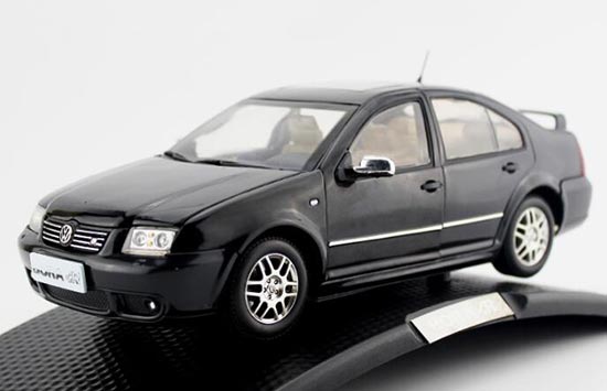 Volkswagen Bora R 1:18 Scale Diecast Car Model Black