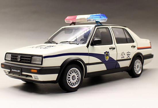 Volkswagen Jetta GT 1:18 Scale Diecast Police Car Model