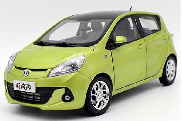 2014 Changan BenBen 1:18 Scale Diecast Car Model Green