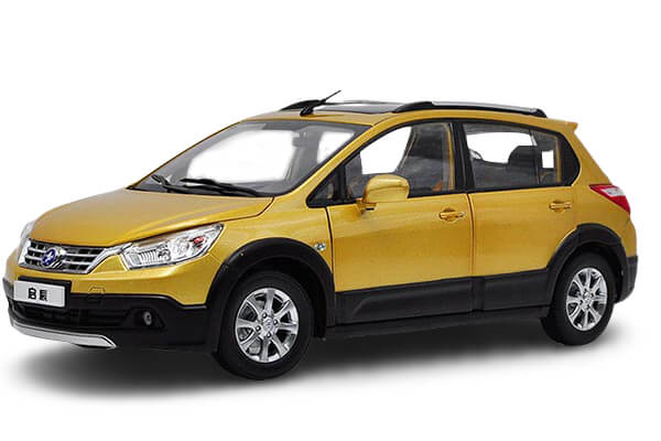 2013 Venucia R50X 1:18 Scale Diecast Car Model Golden