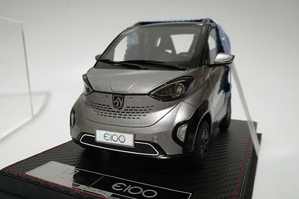 2017 Baojun e100 1:18 Scale Resin Model