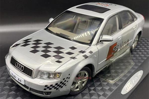 2008 Audi A4 S-Line 1:18 Scale Diecast Car Model Silver