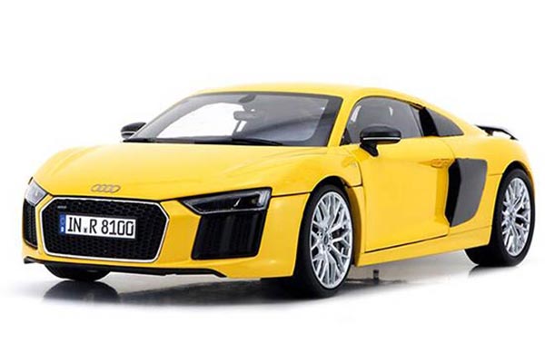 2016 Audi R8 V10 Plus Coupe 1:18 Scale Diecast Car Model