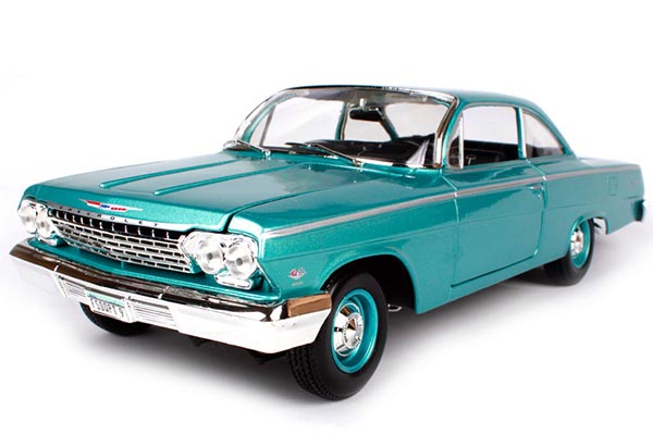 1962 Chevrolet Bel Air 1:18 Scale Diecast Car Model Blue
