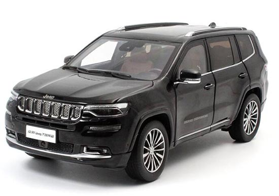 2018 Jeep Grand Commander 1:18 Scale Diecast SUV Model