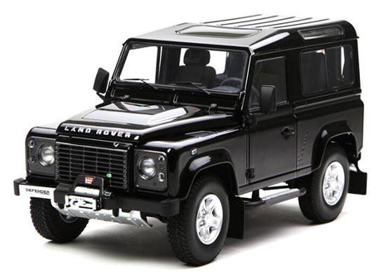 Land Rover Defender 90 SUV 1:18 Scale Diecast Model
