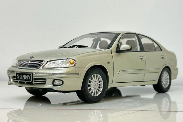 2004 Nissan Sunny 1:18 Scale Diecast Car Model