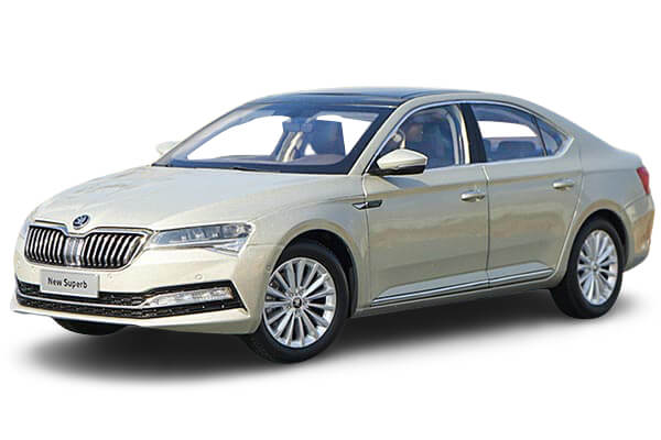 2019 Skoda Superb Diecast Car Model 1:18 Scale Champagne