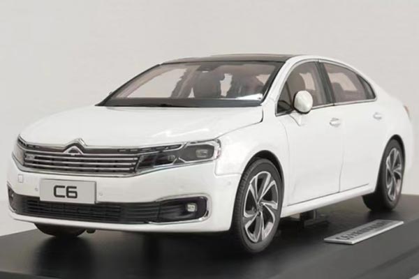 2017 Citroen C6 Diecast Car Model 1:18 Scale White