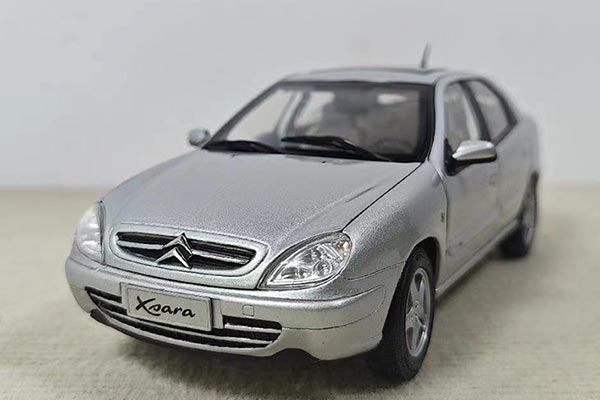 2004 Citroen Xsara 2.0 Diecast Car Model 1:18 Scale Silver