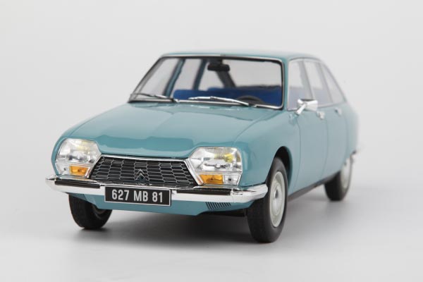 1972 Citroen GS Diecast Car Model 1:18 Scale Blue