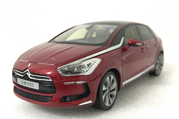 2013 DS 5 Diecast Car Model 1:18 Scale