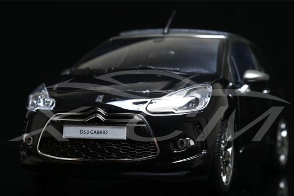 2012 DS3 Cabrio Diecast Car Model 1:18 Scale Black