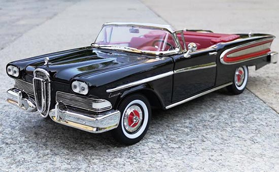 1958 Ford Edsel Citation Convertible Diecast Model 1:18 Scale