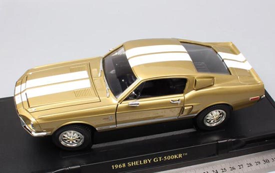 1968 Ford Shelby GT-500KR Diecast Car Model 1:18 Scale Golden