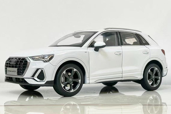 2019 Audi Q3 SUV Diecast Model 1:18 Scale