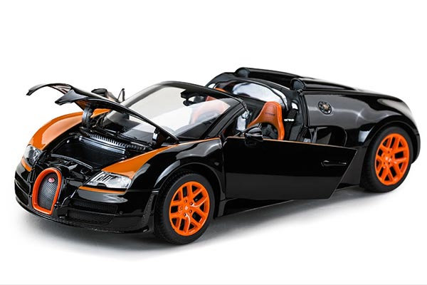 Bugatti Veyron 16.4 Grand Sport Vitesse Diecast Car Model 1:18