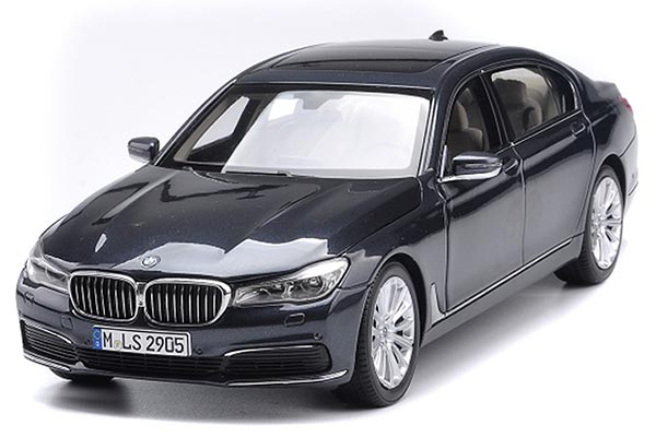 2016 BMW 7 Series 750Li Diecast Model 1:18 Gray / Blue / White