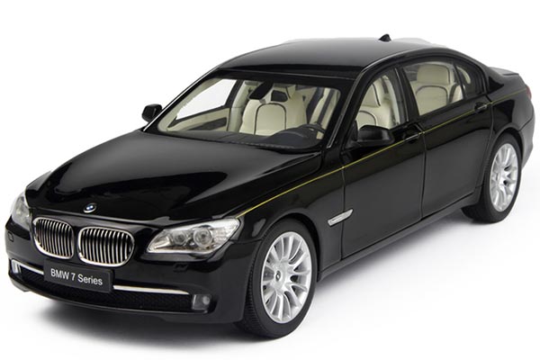 2010 BMW 7 Series 760Li Diecast Car Model 1:18 Black By Kyosho