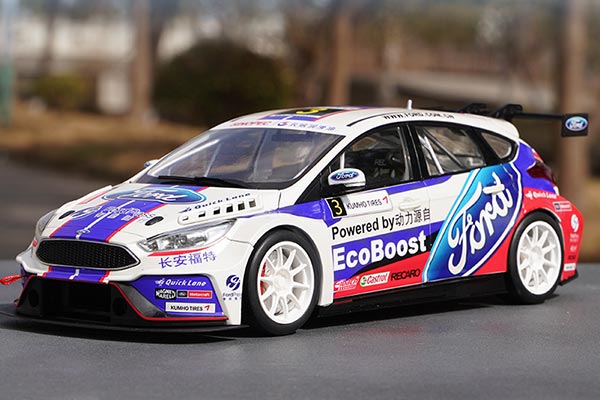 Ford Focus EcoBoost Racing Car Diecast Model 1:18 Scale
