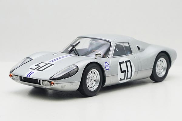 Porsche 904 GTS Diecast Car Model 1:18 Scale Silver