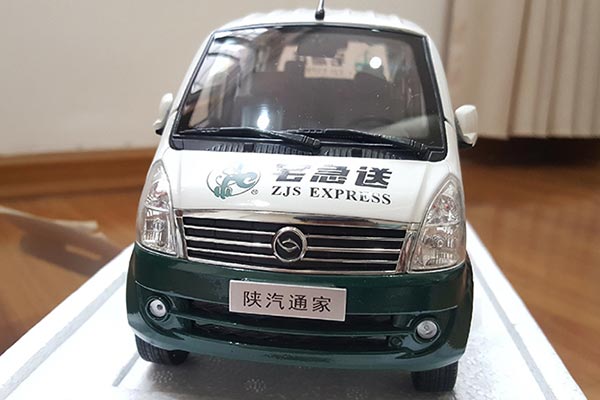 2011 Shaanxi Tongjia STJ6400A Diecast Model 1:18 White-Green