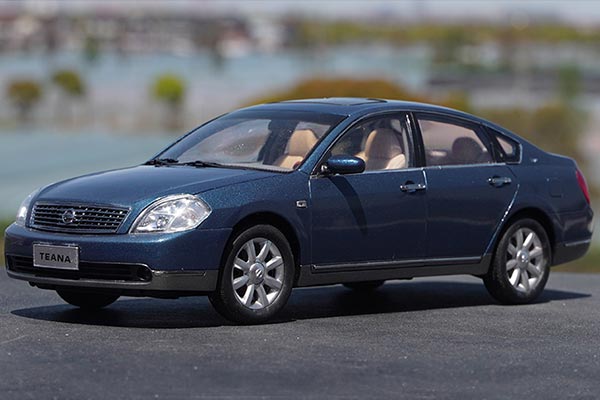 2004 Nissan Teana Diecast Car Model 1:18 Scale