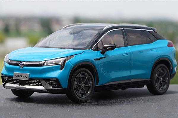 2019 Trumpchi Aion LX Diecast Car Model 1:18 Scale Blue