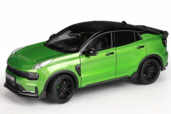 2022 Lynk & Co 05 SUV Diecast Model 1:18 Scale Green