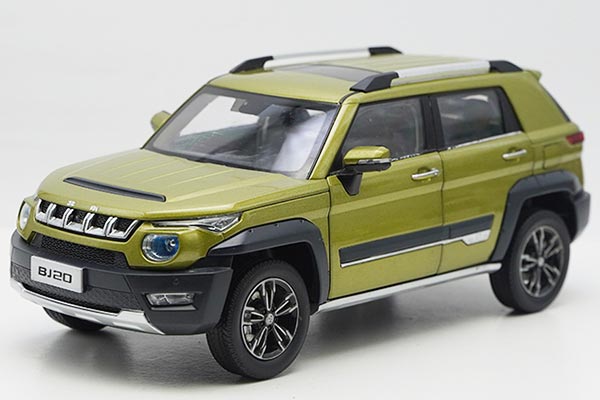 2016 BAIC BJ20 SUV Diecast Model 1:18 Scale Army Green