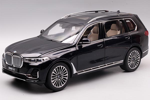 2019 BMW X7 G07 SUV Diecast Model 1:18 Scale