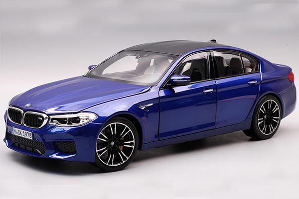 BMW M5 Diecast Car Model 1:18 Scale Blue