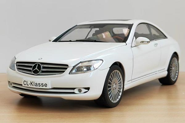 Mercedes-Benz CL-Class Diecast Car Model 1:18 Scale