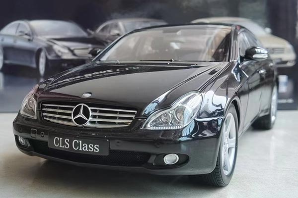 Mercedes-Benz CLS-Class Diecast Car Model 1:18 Scale Black