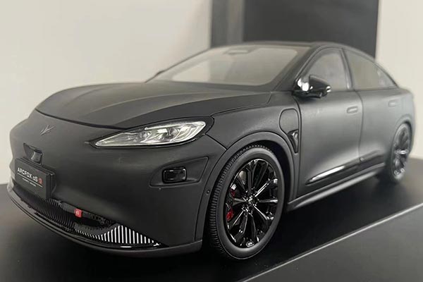 Arcfox Alpha-S HI Diecast Car Model 1:18 Scale Matte Black