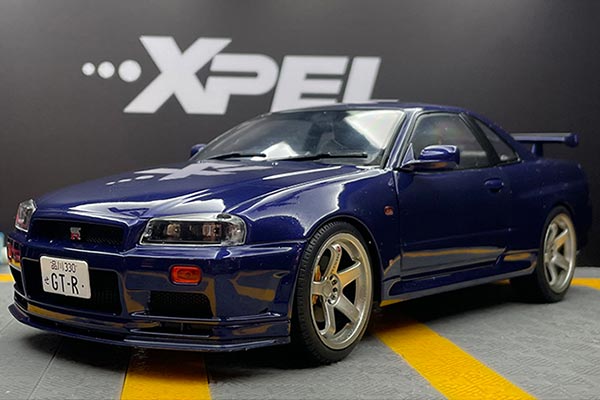 Nissan Skyline GT-R R34 Diecast Car Model 1:18 Scale Blue