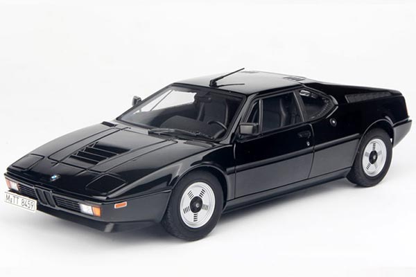 BMW M1 Diecast Car Model 1:18 Scale Black