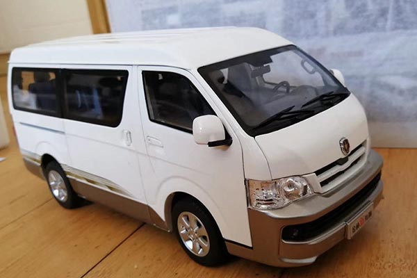 2016 Jinbei New Haise Diecast Model 1:18 Scale White