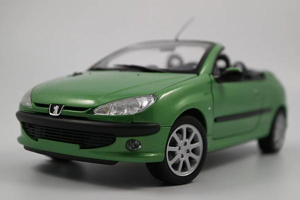 Peugeot 206cc Diecast Car Model 1:18 Scale