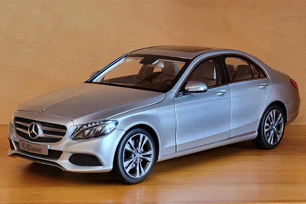 Mercedes-Benz C-Class W205 Sedan Diecast Car Model 1:18 Scale