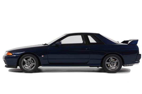1993 Nissan GT-R R32 Resin Car Model 1:18 Scale Gray [SD02H568]