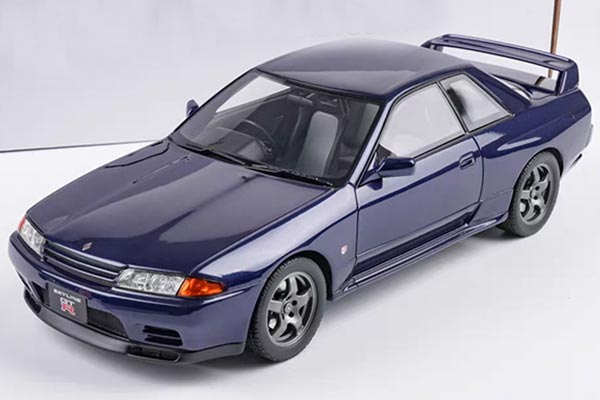 1993 Nissan GT-R R32 Resin Car Model 1:18 Scale Gray [SD02H568]