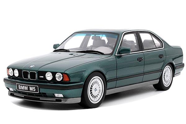 1991 BMW M5 E34 Resin Car Model 1:18 Scale Green