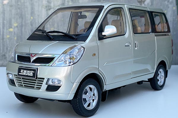 2007 Wuling Hongtu Van Diecast Model 1:18 Scale