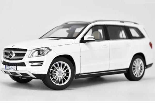 2012 Mercedes Benz GL-Class X166 SUV Diecast Model 1:18 Scale